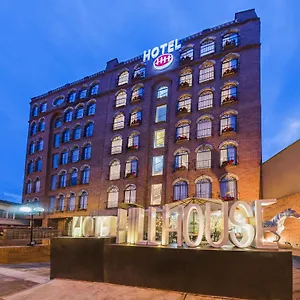 4* Aparthotel Hill House Usaquen